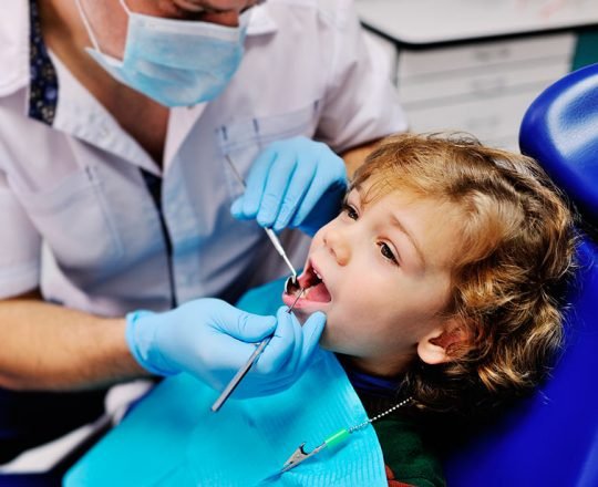Ortodontia Infantil: Quando a criança deve colocar aparelho nos dentes?