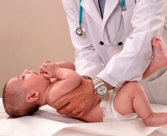 Recém-nascido: A primeira consulta ao pediatra