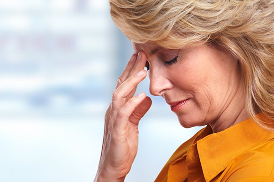 Saúde da Mulher: principais sintomas da menopausa e como combatê-los