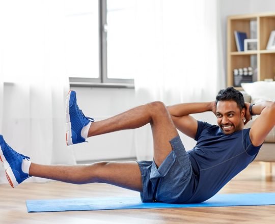 Em quarentena, atletas sofrem perda técnica e reforçam o corpo e a mente